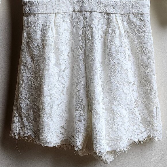 bobi Black Cream Lace Deep V-Neck Romper Set Size XS - Picture 8 of 16